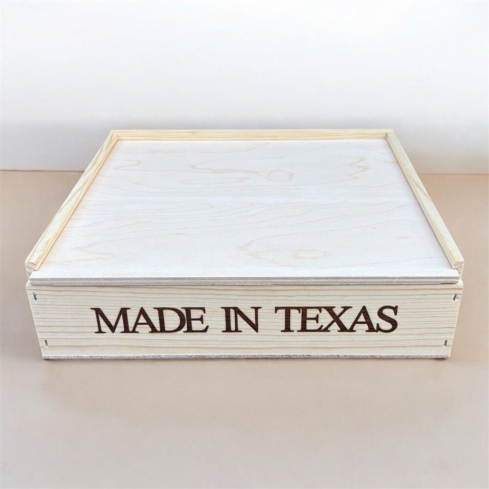 Pie/Cake Box/Tin/Storage Container/Trinket Box “Made In Texas” Square Dining New